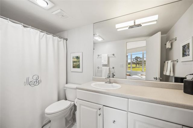 7461 W COUNTRY CLUB DRIVE N 207, Sarasota, FL 34243