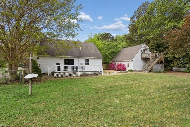 3677 Buckeye LN, Hayes, VA 23072
