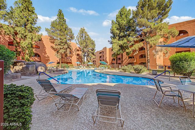 12222 N PARADISE VILLAGE Parkway S 323, Phoenix, AZ 85032