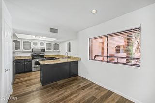 12222 N PARADISE VILLAGE Parkway S 323, Phoenix, AZ 85032