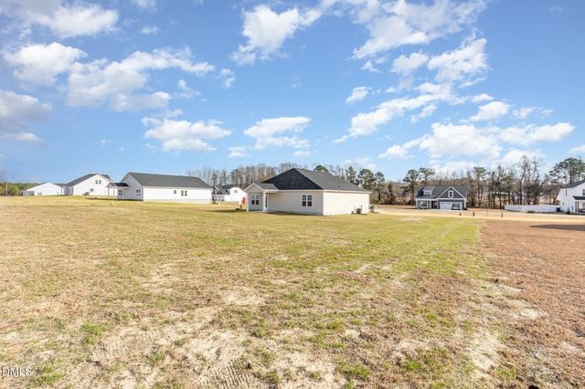 136 Tuskeegee Drive, Smithfield, NC 27577