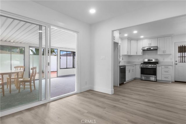 2041 S Pacific, Santa Ana, CA 92704