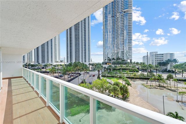 100 Bayview Dr 507, Sunny Isles Beach, FL 33160