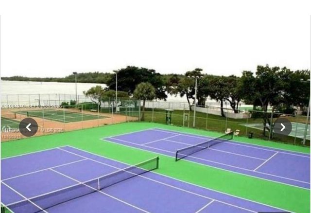 100 Bayview Dr 507, Sunny Isles Beach, FL 33160