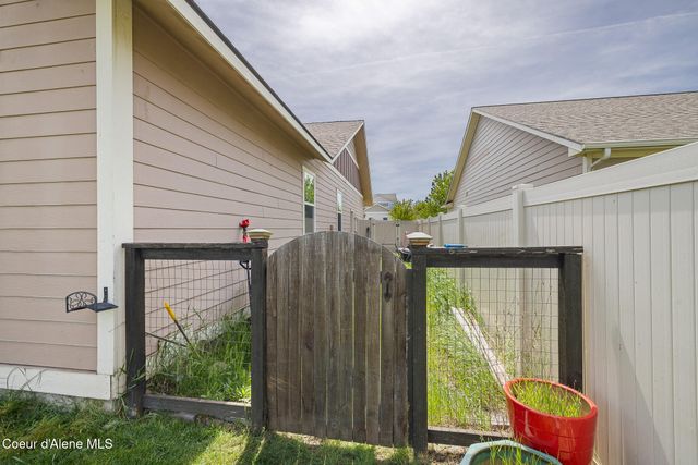 3379 N Cormac Loop, Post Falls, ID 83854