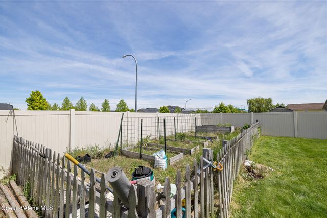 3379 N Cormac Loop, Post Falls, ID 83854