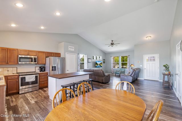3379 N Cormac Loop, Post Falls, ID 83854