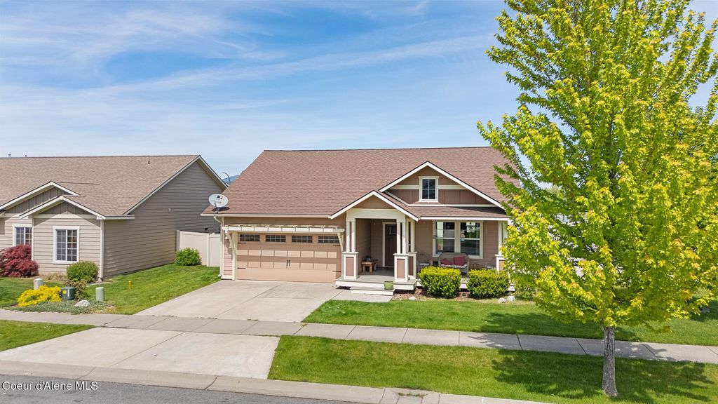 3379 N Cormac Loop, Post Falls, ID 83854