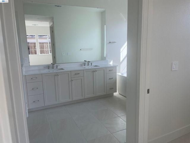 1579 Sleppy Street, Brentwood, CA 94513