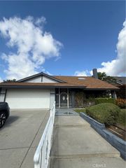 331 Pomelo Ave, Brea, CA 92821