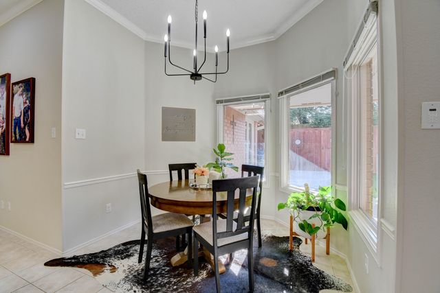 8609 Vicksburg Avenue, Lubbock, TX 79424