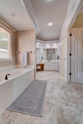 8609 Vicksburg Avenue, Lubbock, TX 79424