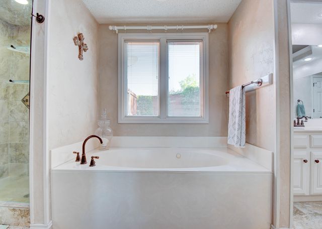 8609 Vicksburg Avenue, Lubbock, TX 79424