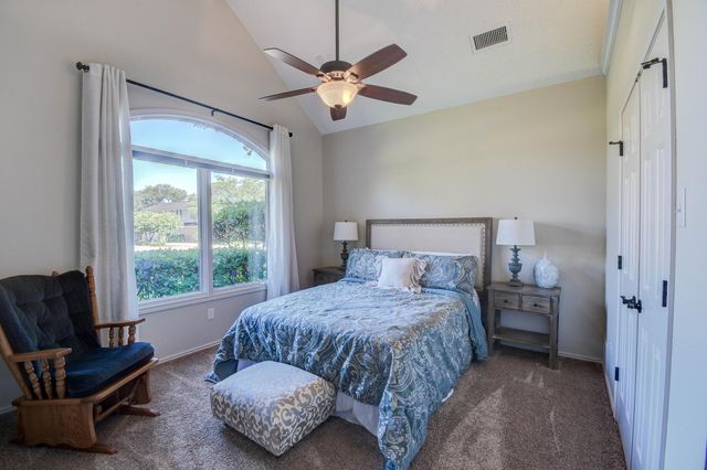 8609 Vicksburg Avenue, Lubbock, TX 79424