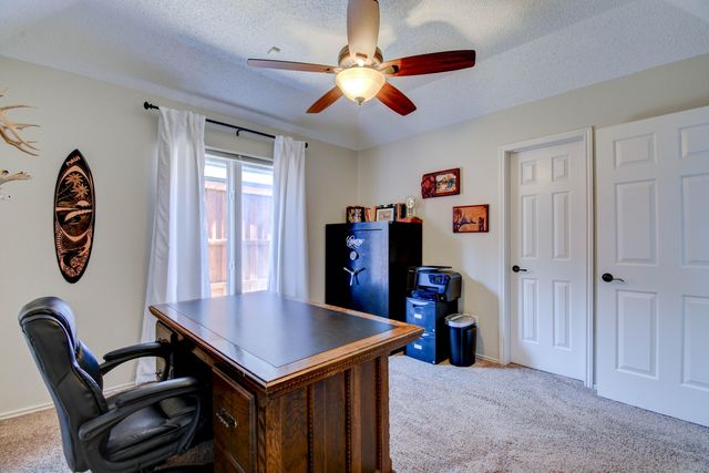 8609 Vicksburg Avenue, Lubbock, TX 79424