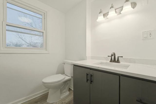 747 N Lafayette Street, Griffith, IN 46319