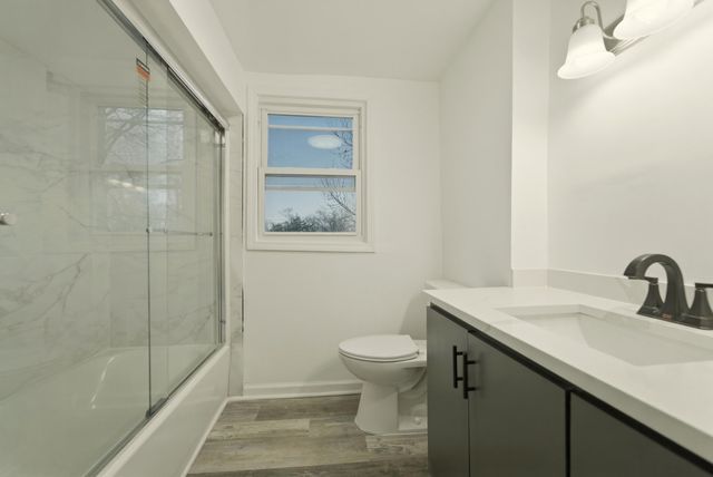 747 N Lafayette Street, Griffith, IN 46319