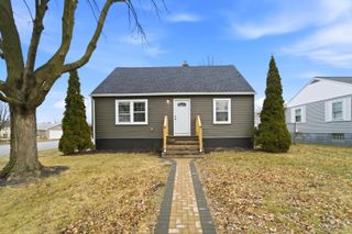 747 N Lafayette Street, Griffith, IN 46319