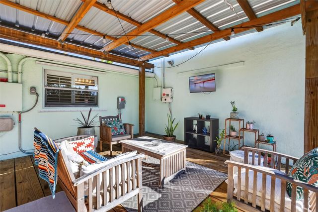 1420 NE 44th Street, Pompano Beach, FL 33064