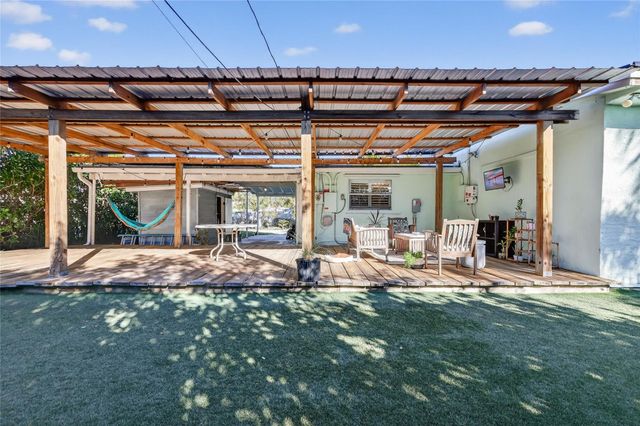 1420 NE 44th Street, Pompano Beach, FL 33064