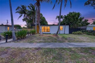 4130 NE 17th Ave, Pompano Beach, FL 33064