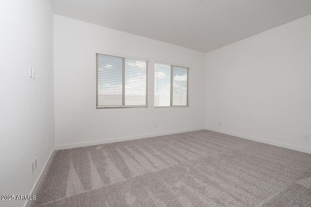 366 E Las Perlas Lane, San Tan Valley, AZ 85140