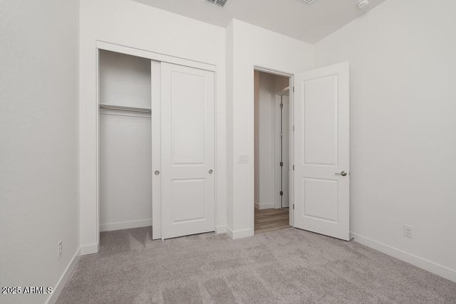 366 E Las Perlas Lane, San Tan Valley, AZ 85140