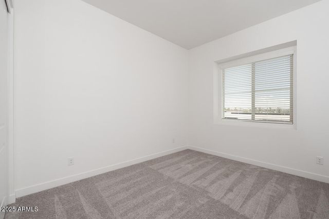 366 E Las Perlas Lane, San Tan Valley, AZ 85140