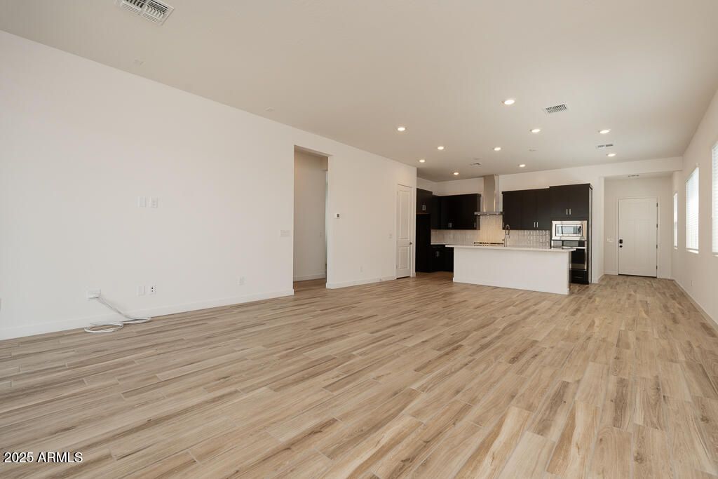 366 E Las Perlas Lane, San Tan Valley, AZ 85140 — photo 4