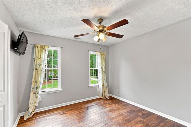 125 Riverlook Mill, Fayetteville, GA 30215