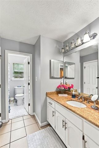 125 Riverlook Mill, Fayetteville, GA 30215