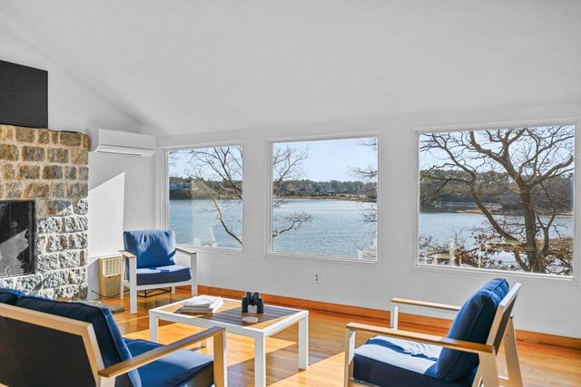 233 Scraggy Neck Road, Cataumet, MA 02534