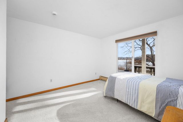 233 Scraggy Neck Road, Cataumet, MA 02534