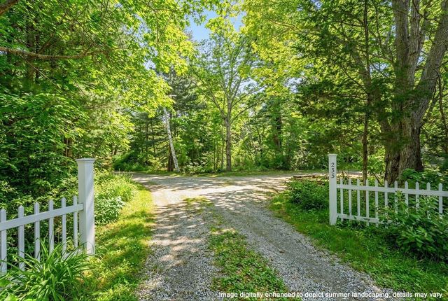 233 Scraggy Neck Road, Cataumet, MA 02534