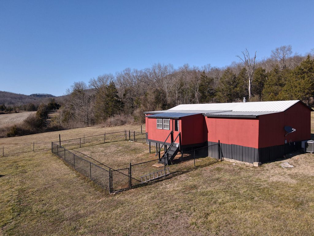 814 Parmleysville Road, Monticello, KY 42633