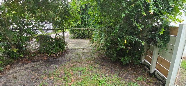 142 NW 98th St, Miami Shores, FL 33150