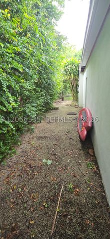 142 NW 98th St, Miami Shores, FL 33150