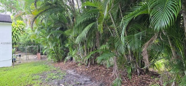 142 NW 98th St, Miami Shores, FL 33150