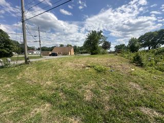 101 Plum Hill Dr, Shelbyville, TN 37160