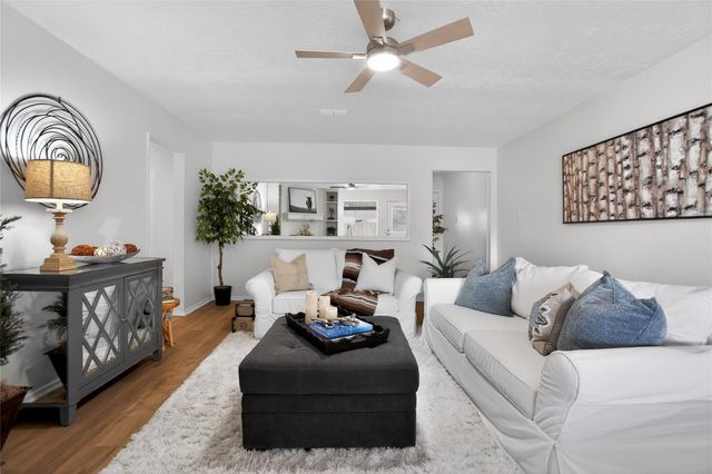 9802 Appleridge Drive, Houston, TX 77070