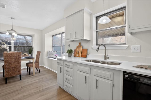 9802 Appleridge Drive, Houston, TX 77070