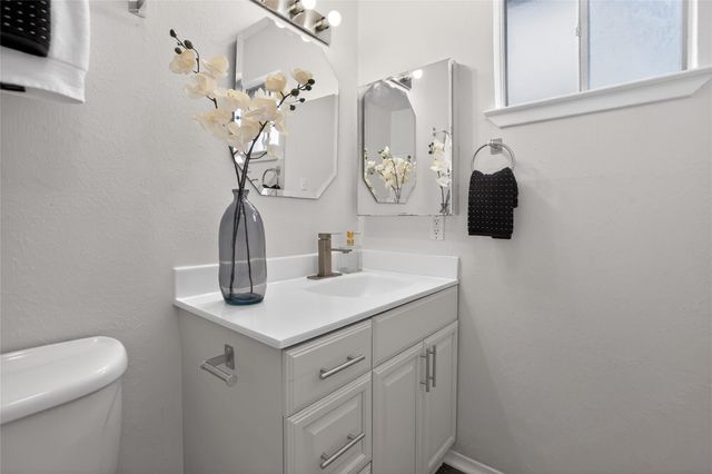 9802 Appleridge Drive, Houston, TX 77070