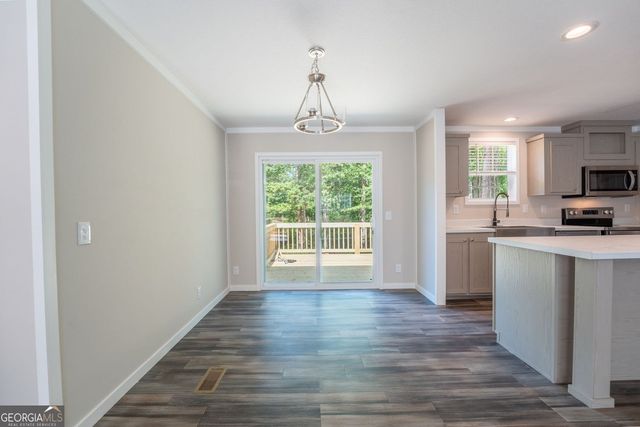 734 Hollywood Church Road, Clarkesville, GA 30523