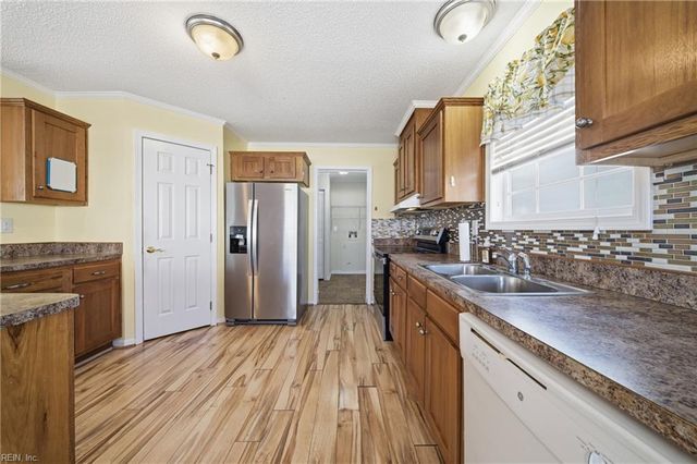 2209 Tennessee DR, Chesapeake, VA 23323