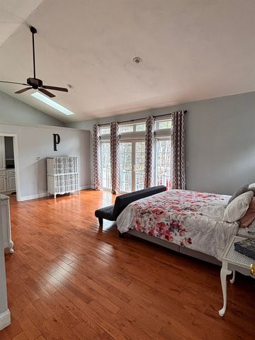 87 Juniper Drive, Goffstown, NH 03045