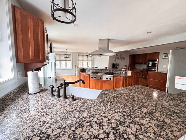 87 Juniper Drive, Goffstown, NH 03045