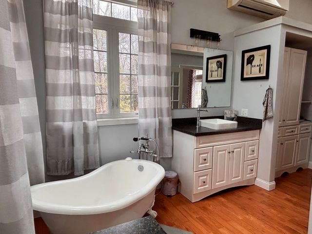 87 Juniper Drive, Goffstown, NH 03045