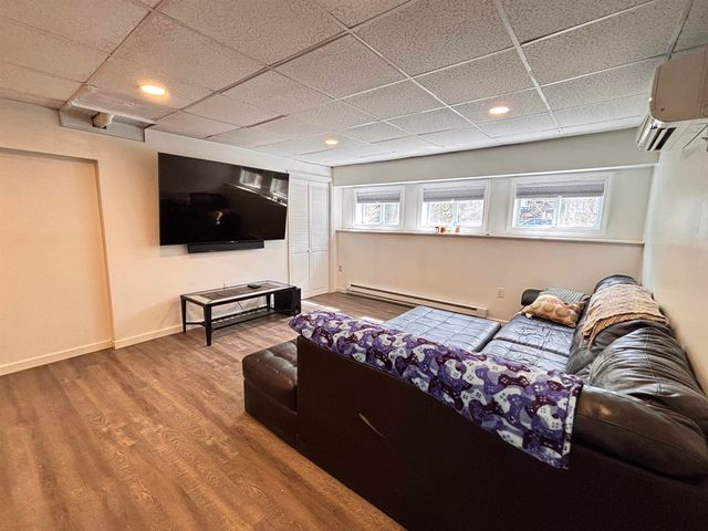 87 Juniper Drive, Goffstown, NH 03045