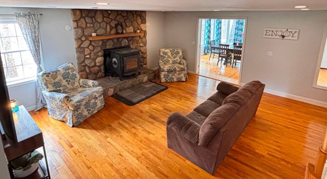 87 Juniper Drive, Goffstown, NH 03045