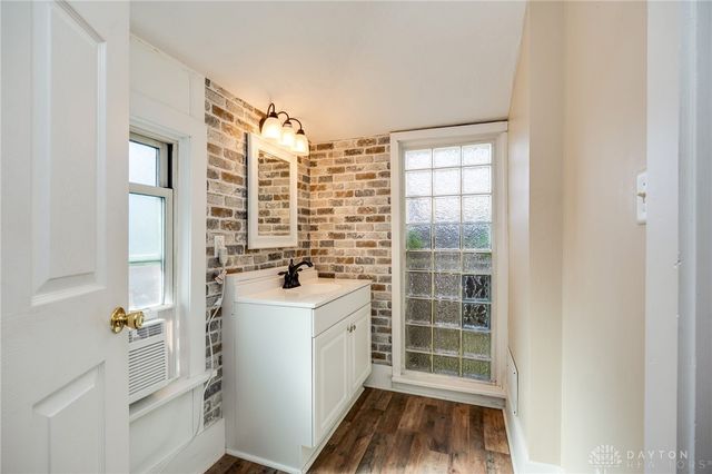 1217 Carlisle Avenue, Dayton, OH 45420